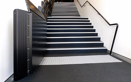 Inclined platform stairlift